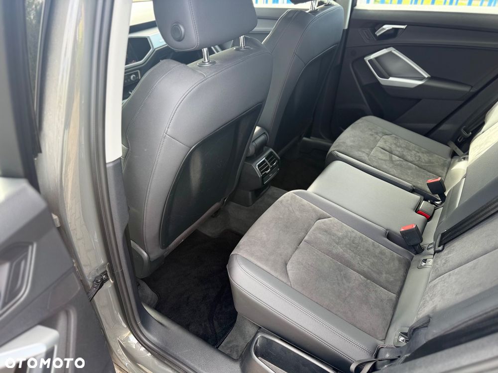 Audi Q3 2.0 TDI S tronic - 12