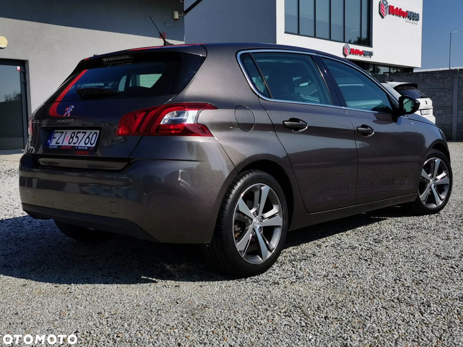 Peugeot 308 - 4