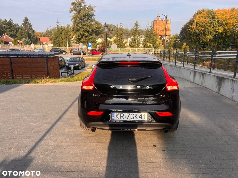 Volvo V40 T3 Drive-E Momentum - 5