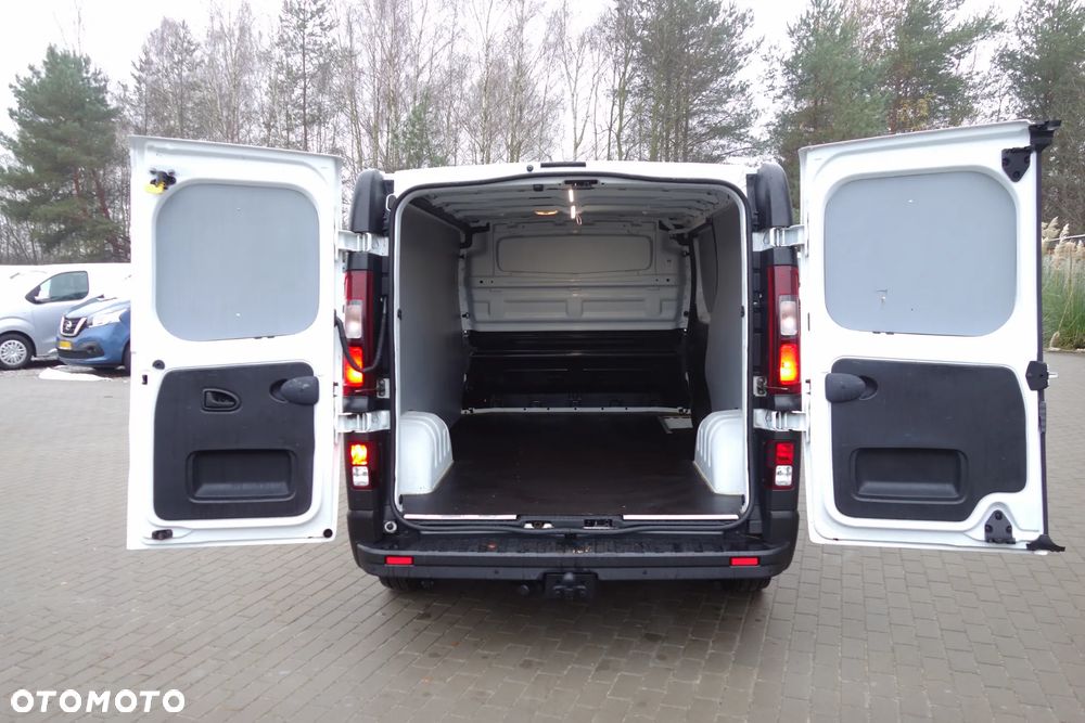 Renault Trafic 2.0 Dci  120 KM Long Klima Kamera Ledy - 8