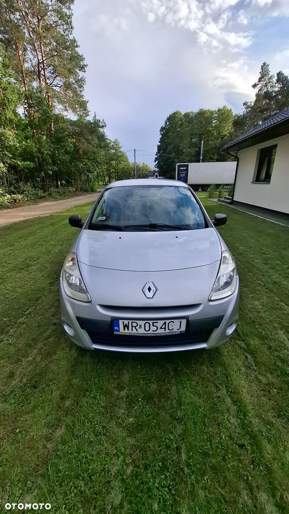 Renault Clio 2012 photo 5