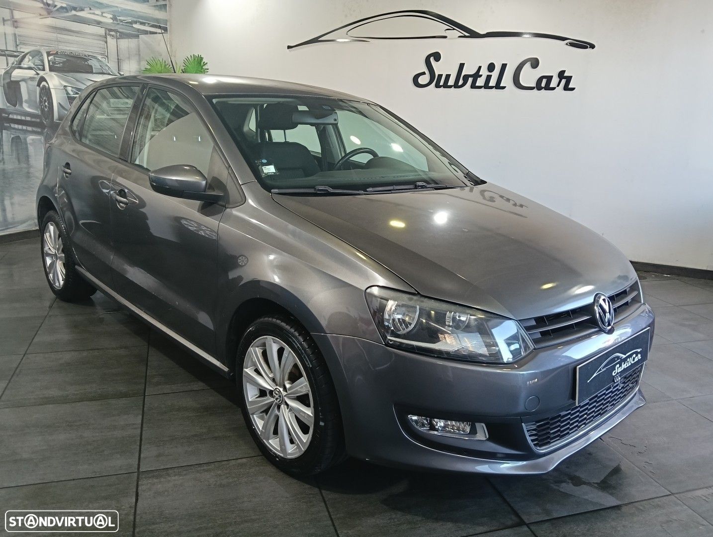 VW Polo 1.6 TDI Hightine DSG - 1