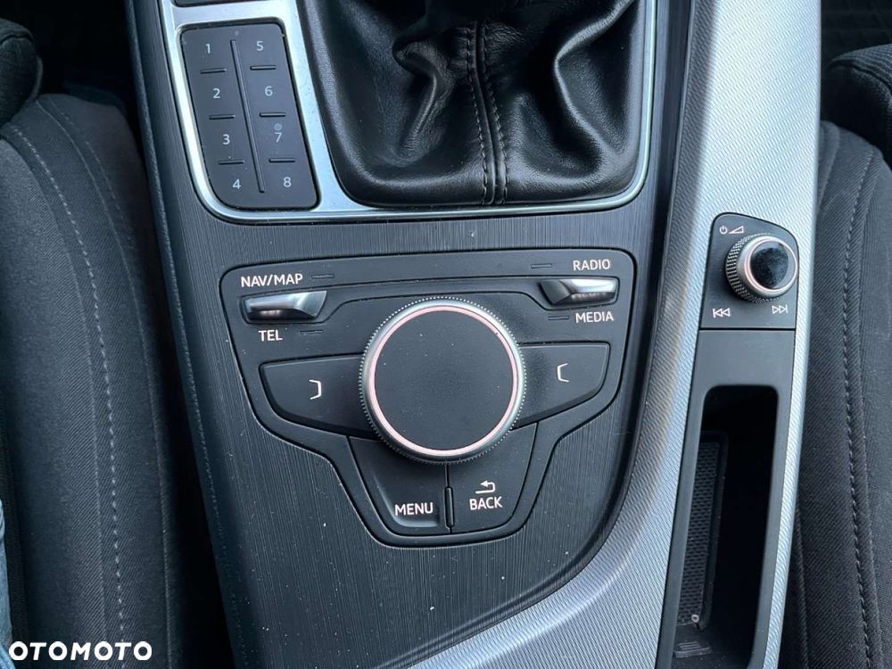 Audi A4 Avant 2.0 TDI - 25