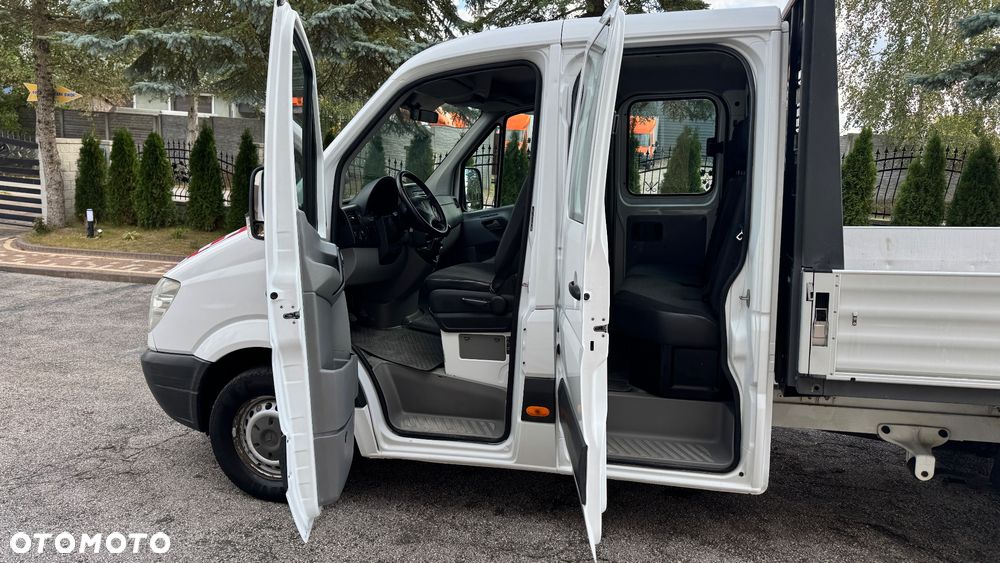 Mercedes-Benz Sprinter 7 osobowy, doka, super stan. - 17