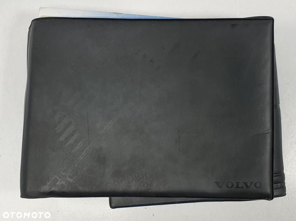 INSTRUKCJA OBSŁUGI + ETUI VOLVO C30 - 2