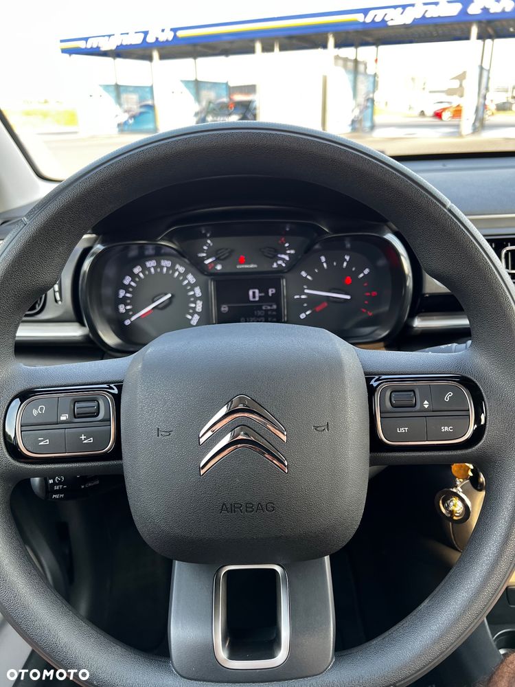 Citroën C3 1.2 PureTech Shine EAT6 - 10