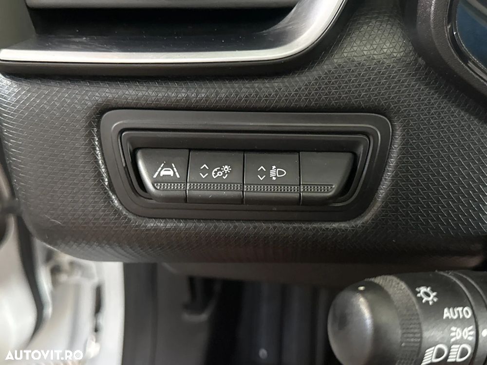Renault Clio - 15
