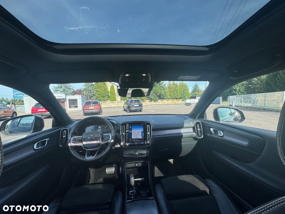 Volvo XC 40 D4 AWD R-Design - 13