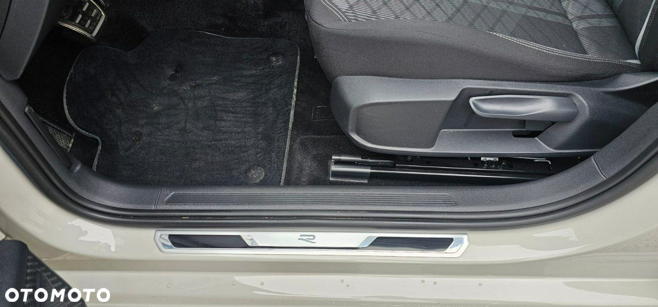 Volkswagen Polo - 19
