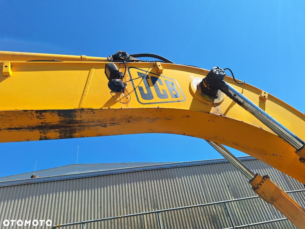 JCB Js 210L - 27