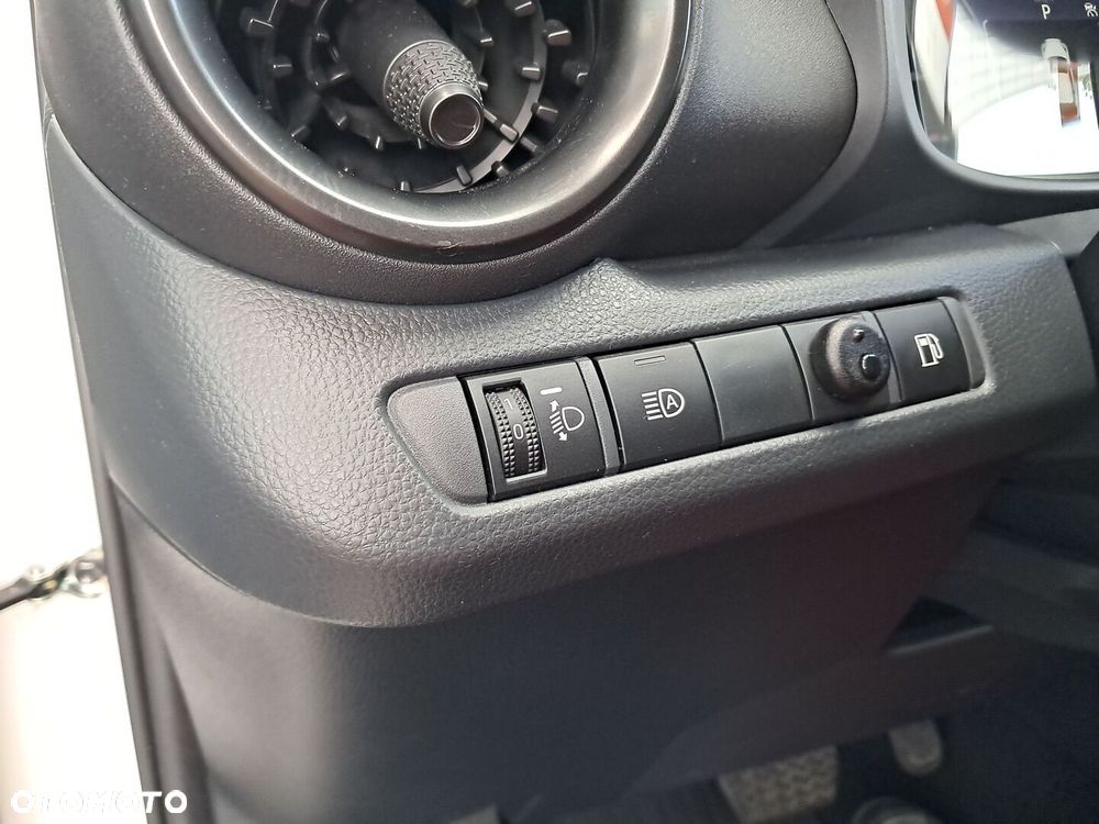 Toyota C-HR 1.8 Hybrid Comfort - 24