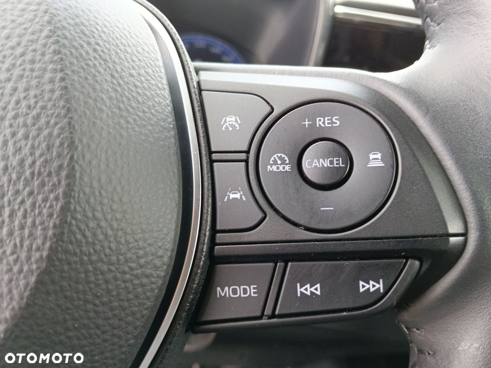Toyota Corolla 1.8 Hybrid Comfort - 18