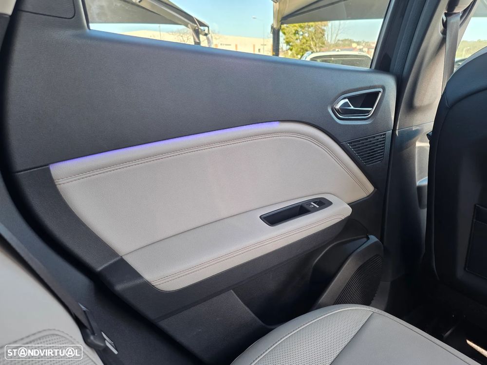 Renault Captur 1.5 dCi Initiale Paris EDC - 22