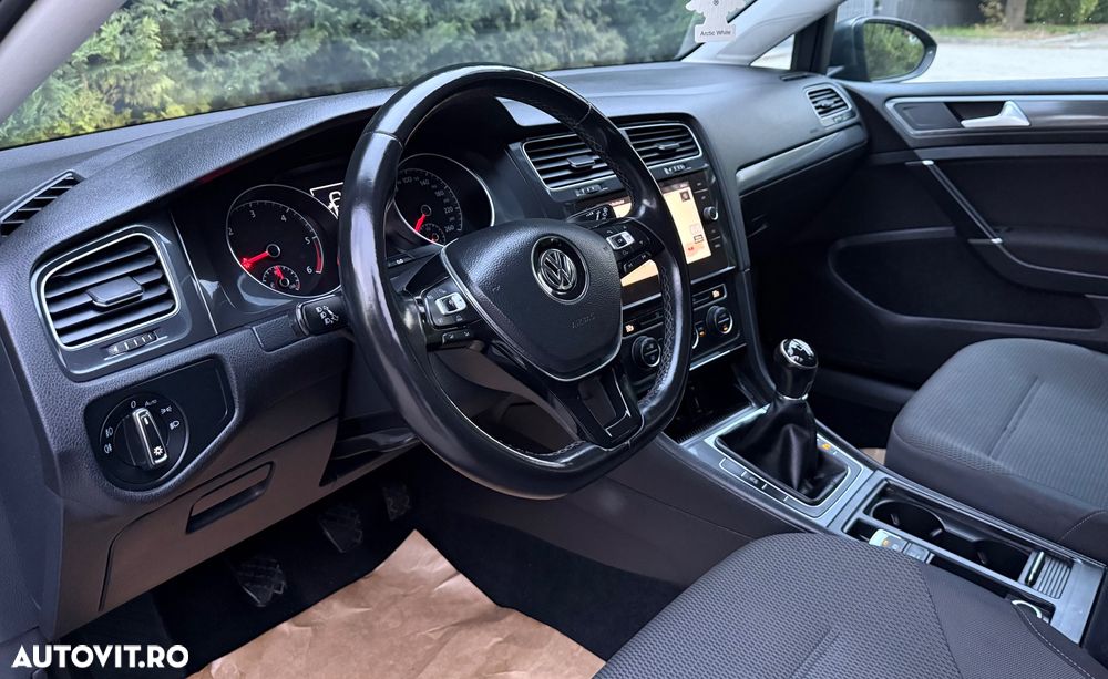 Volkswagen Golf 1.6 TDI (BlueMotion Technology) Trendline - 41