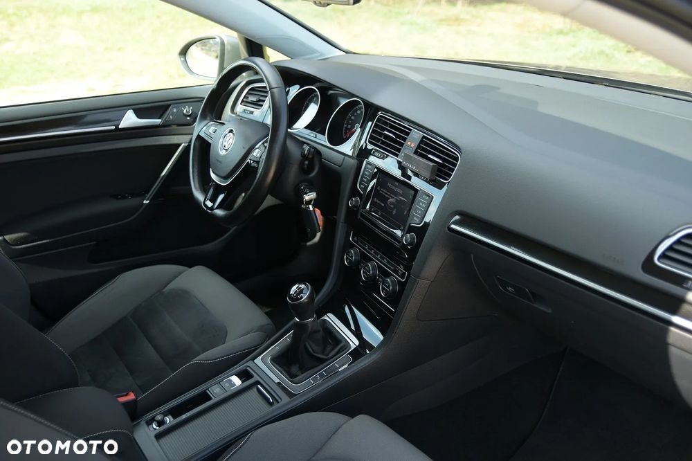 Volkswagen Golf 1.4 TSI BlueMotion Technology Highline - 22