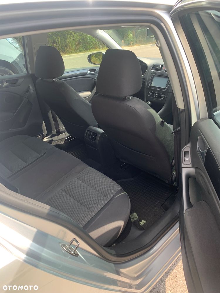 Volkswagen Golf - 14