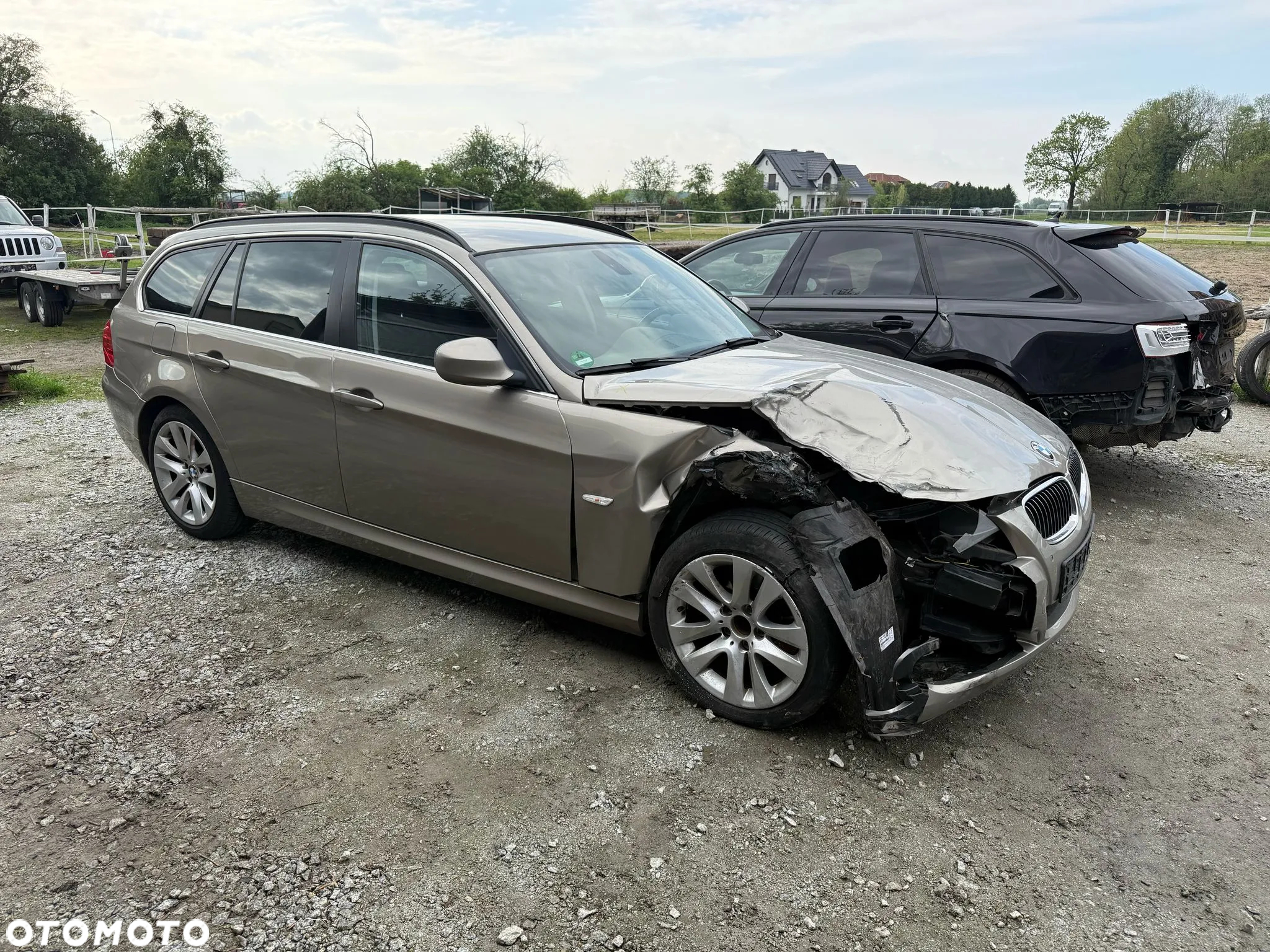 BMW Seria 3 320i Touring - 2