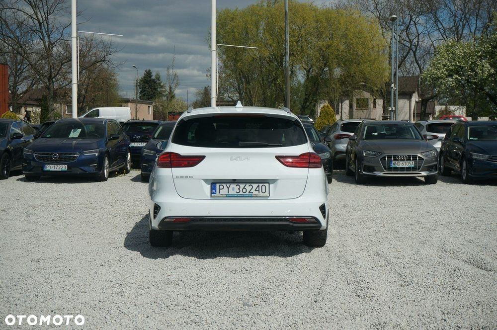 Kia Ceed 1.5 T-GDI Business Line - 8