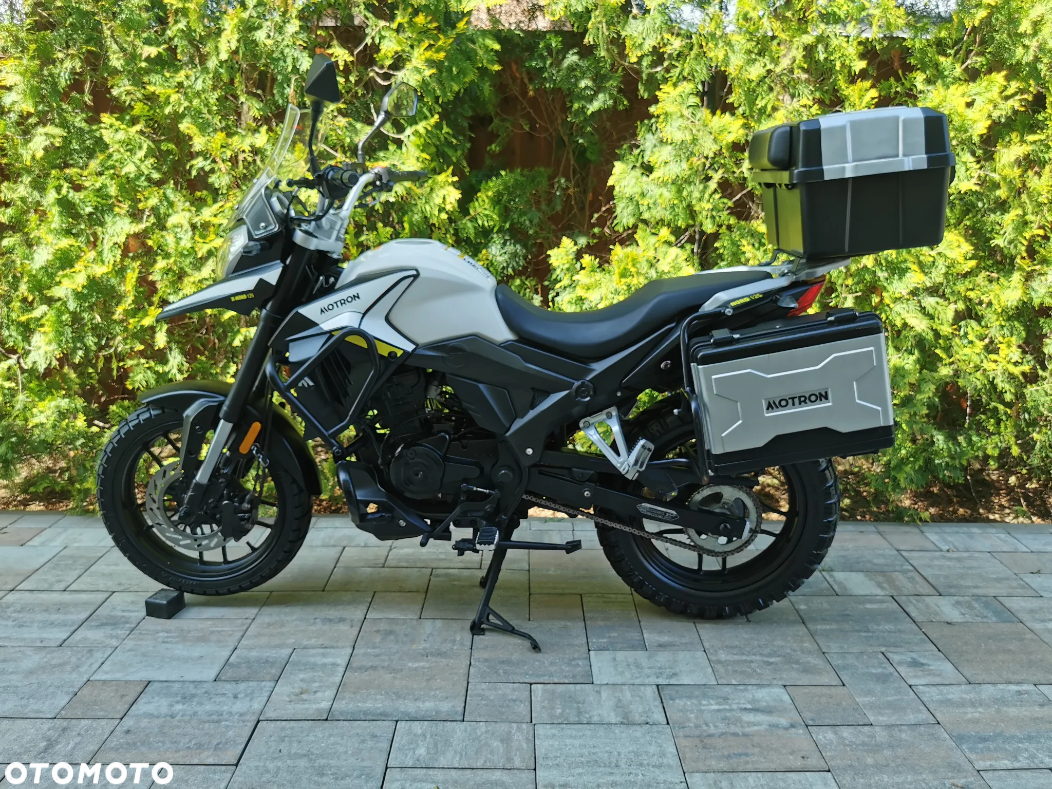Junak RX One - 5