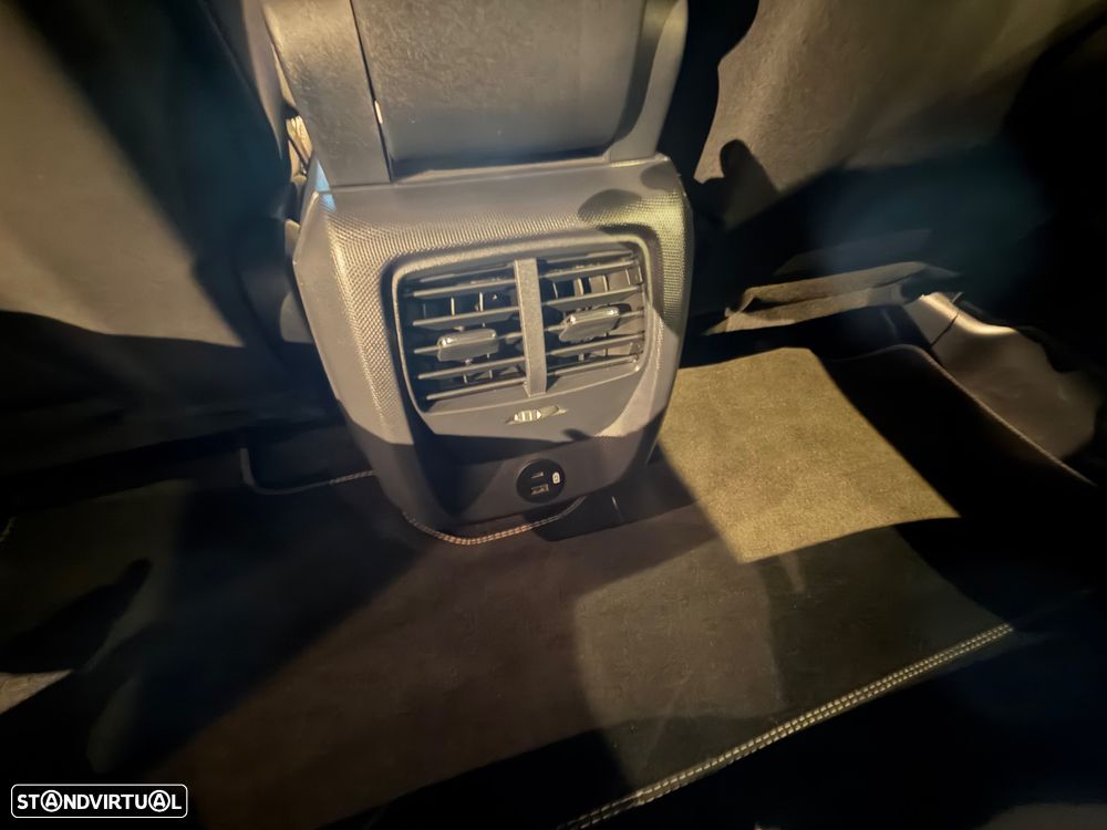 Ford Mustang Mach-E 98.7 kWh GT AWD - 33
