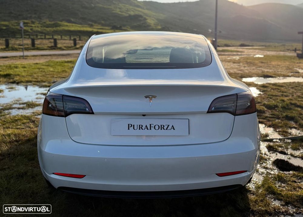 Tesla Model 3 Tração Traseira - 4