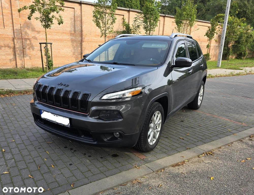 Jeep Cherokee - 1