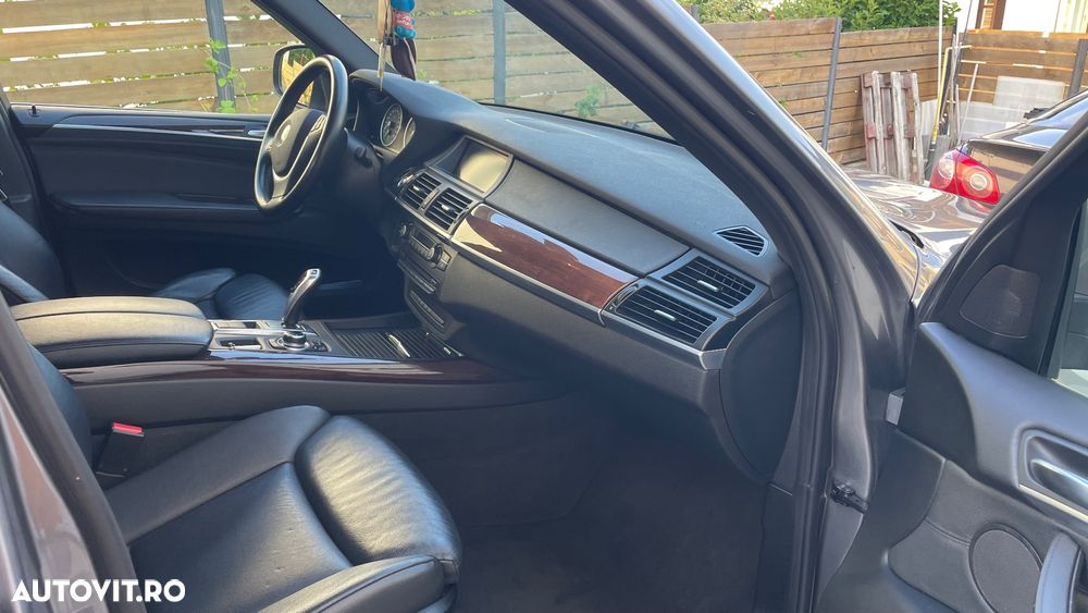 BMW X5 xDrive40d - 15