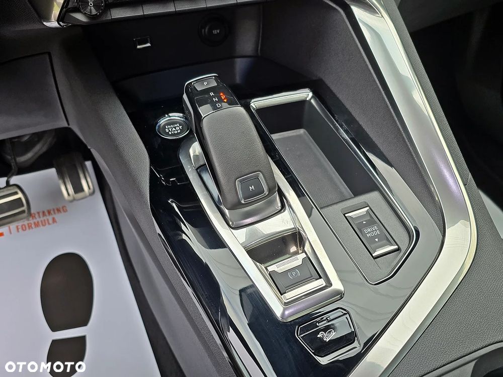 Peugeot 5008 BlueHDi 180 EAT6 GT - 27