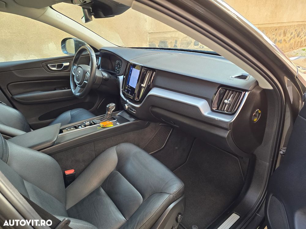 Volvo XC 60 D4 Geartronic Momentum Pro - 16