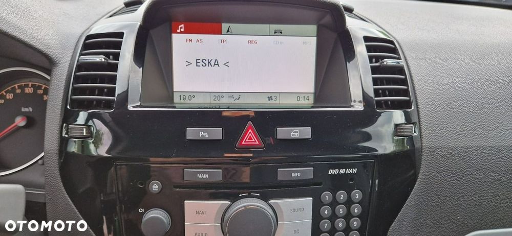 Opel Zafira - 32