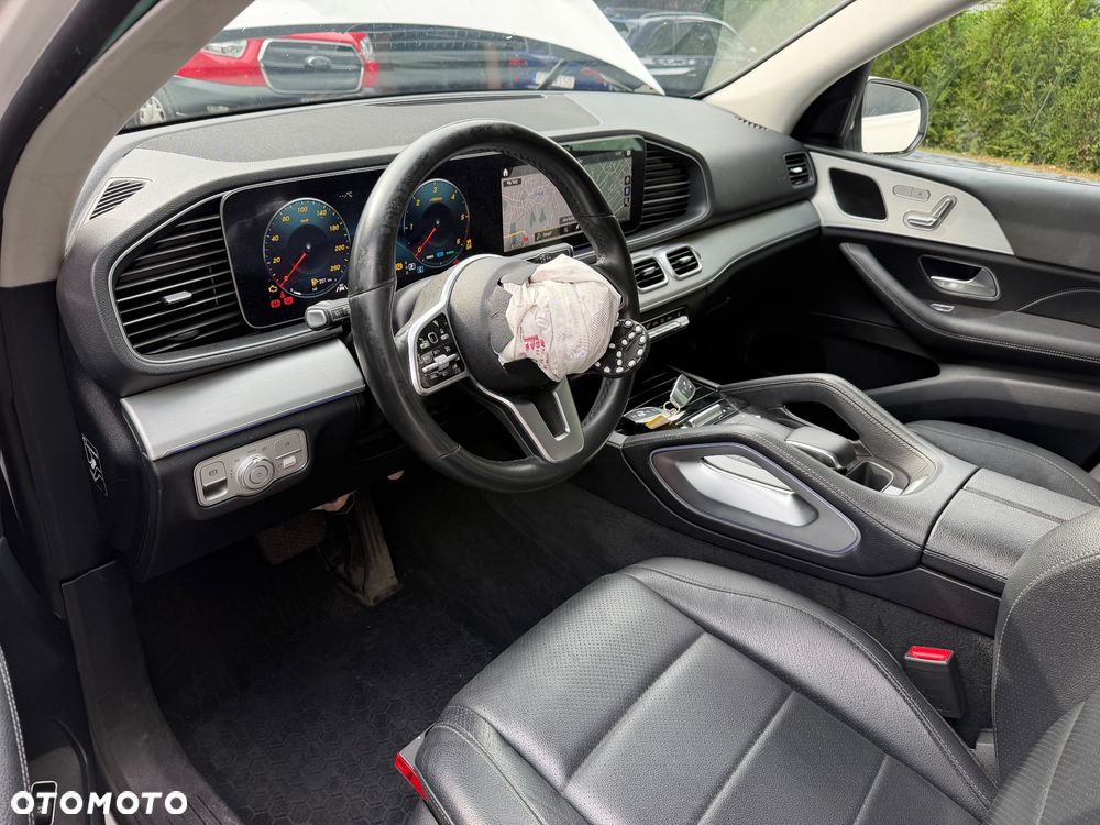 Mercedes-Benz GLE 300 d 4Matic 9G-TRONIC AMG Line - 5