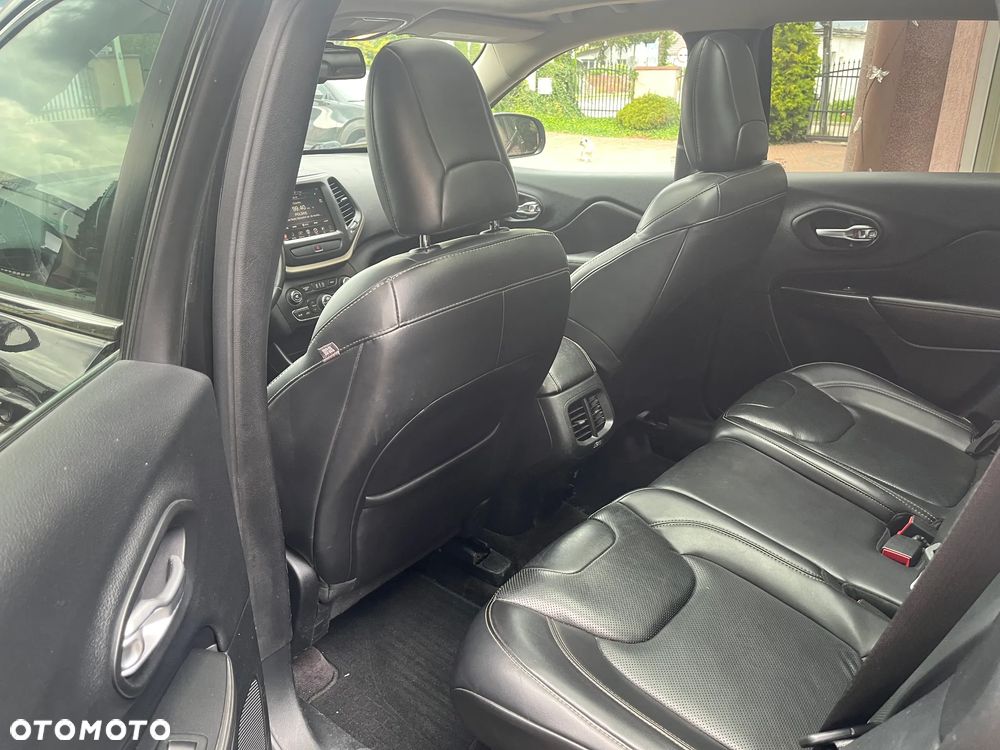 Jeep Cherokee 3.2 V6 Pentastar Active Drive I Automatik Limited - 24