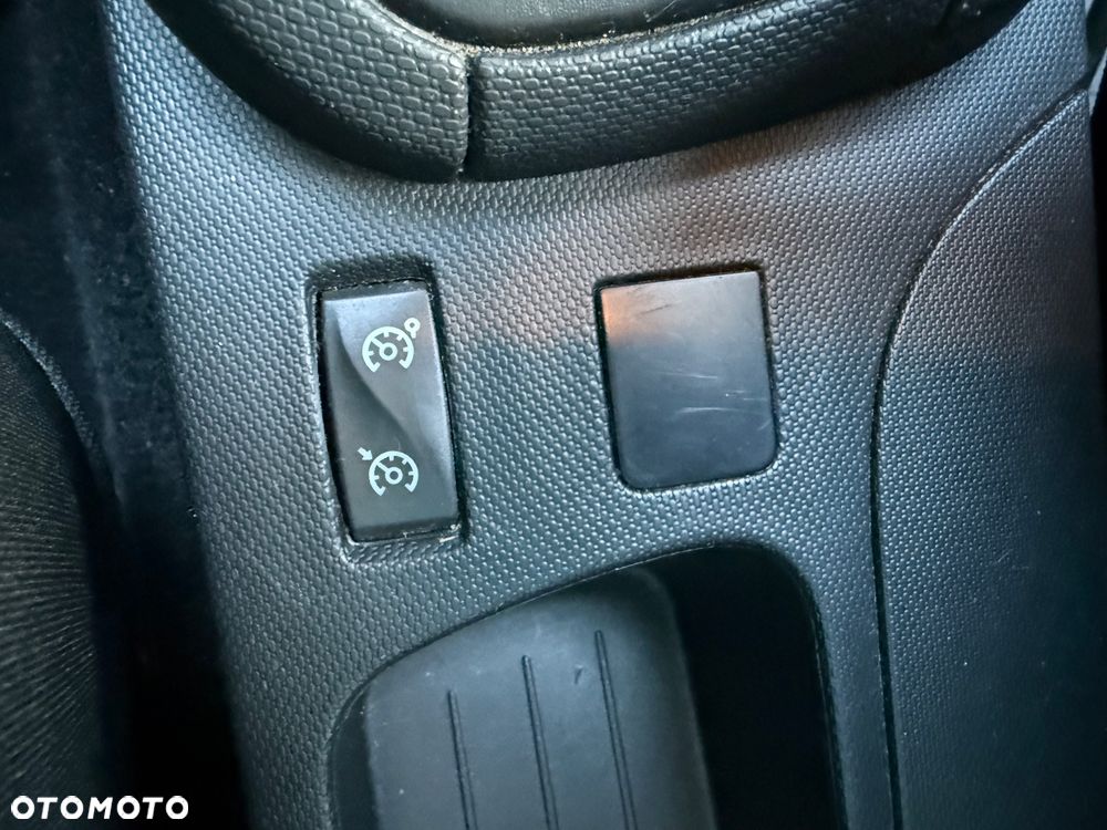 Renault Clio 1.2 16V Life - 15