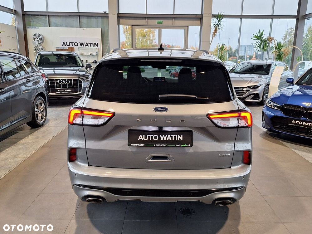 Ford Kuga 2.5 FHEV FWD ST-Line X - 18