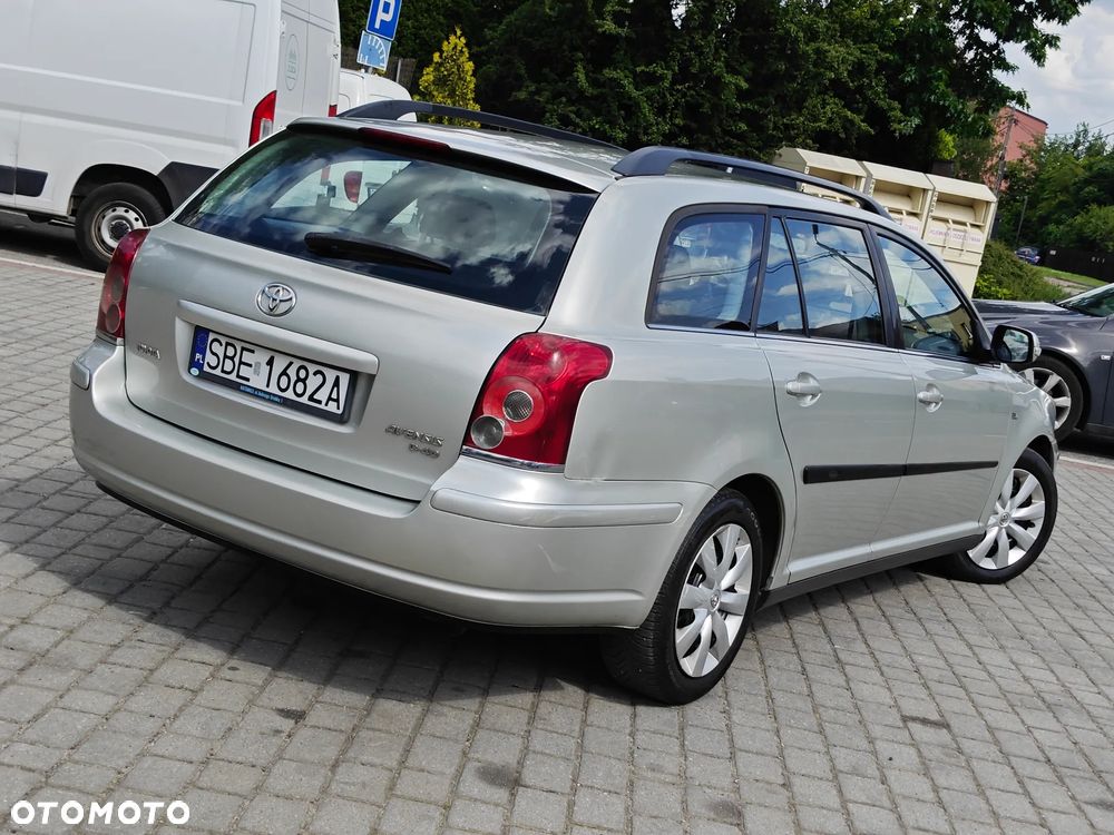 Toyota Avensis 2.0 D-4D Premium - 5