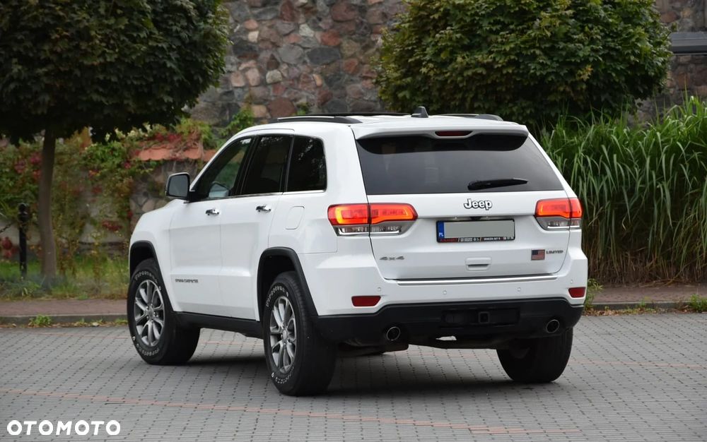 Jeep Grand Cherokee - 14