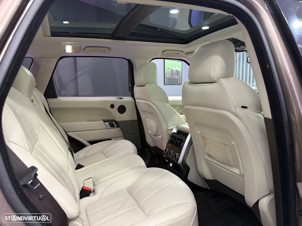 Land Rover Range Rover Sport 3.0 TDV6 HSE Dynamic - 28