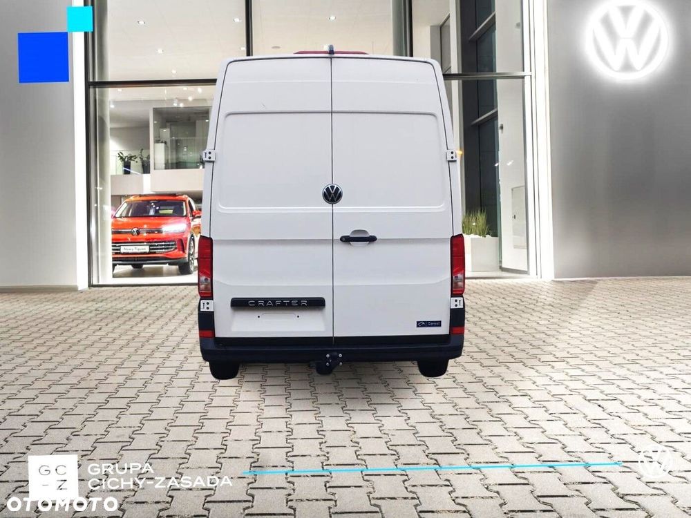 Volkswagen Crafter 35 furgon 140KM 3640 - 4