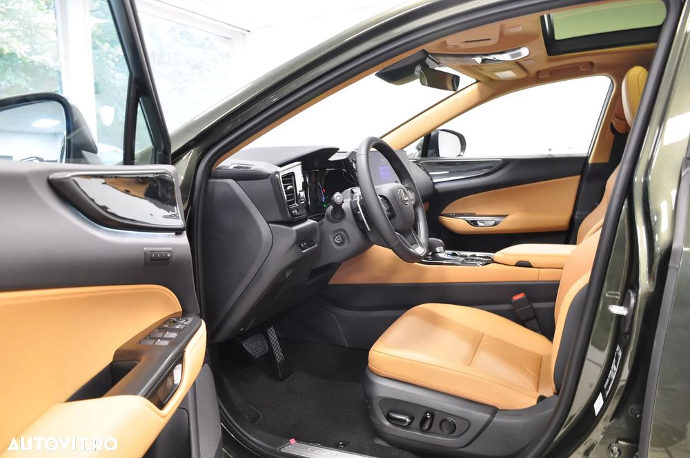 Lexus Seria NX 450h+ E-FOUR Executive Line - 8