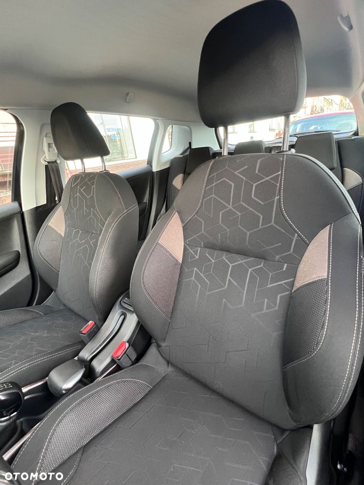 Peugeot 2008 82 VTI Acess - 37