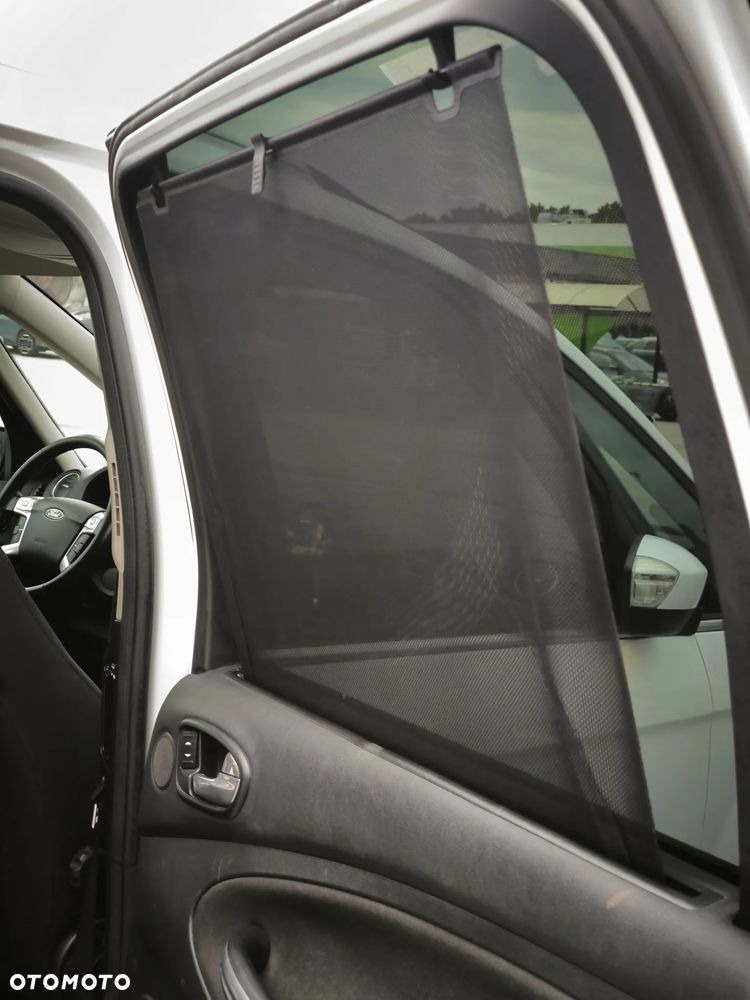 Ford Galaxy 2.0 TDCi Titanium - 36