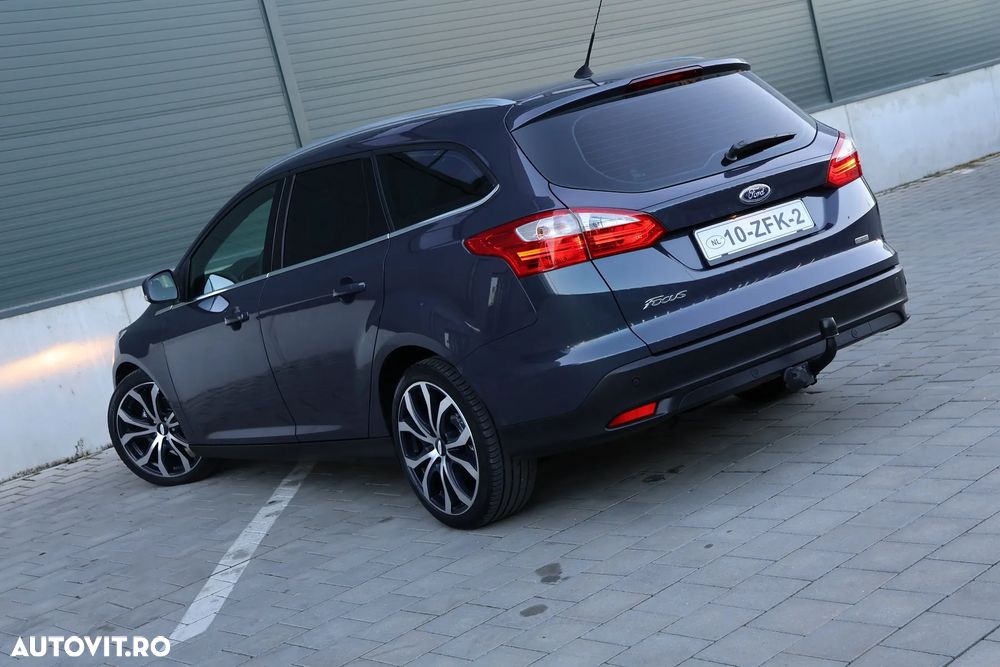 Ford Focus 1.6 TDCI DPF Titanium - 6