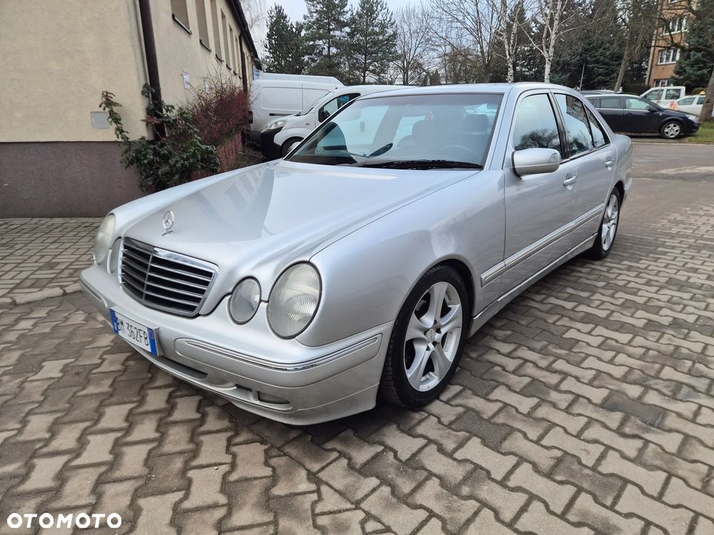 Mercedes-Benz Klasa E 220 CDI Avantgarde - 2
