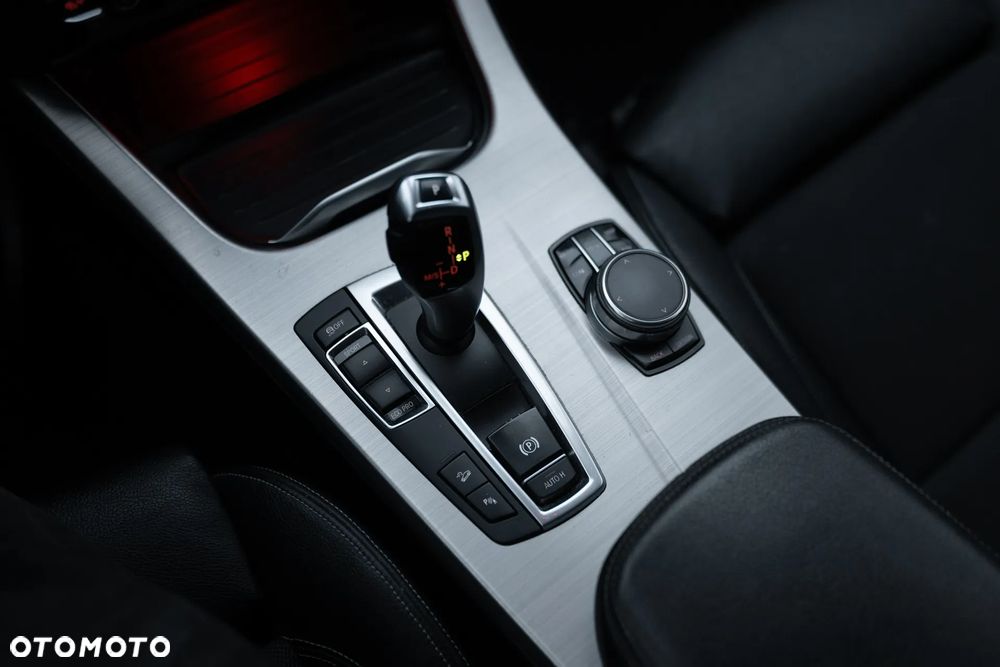 BMW X4 xDrive20d - 17