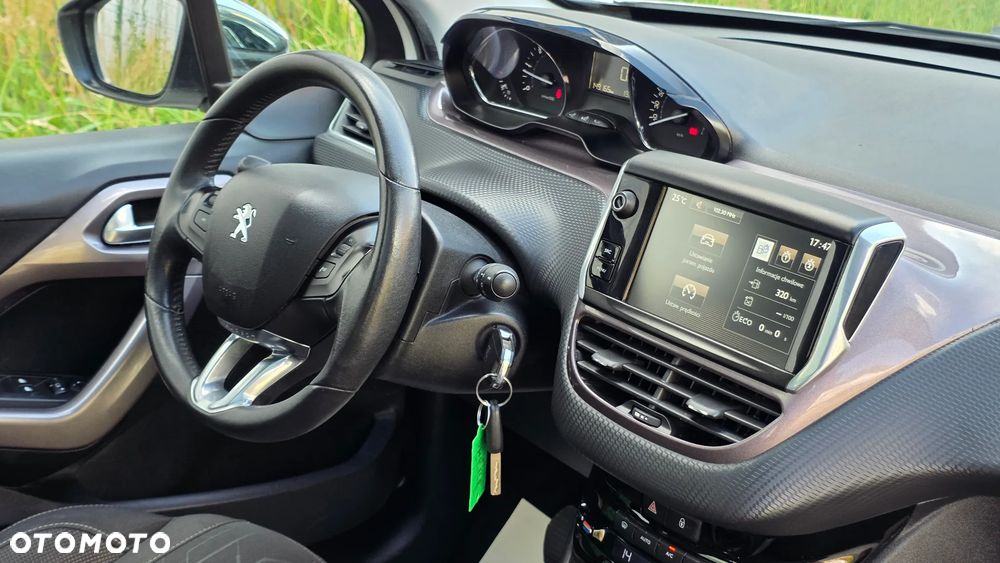 Peugeot 2008 1.5 BlueHDi Style - 15
