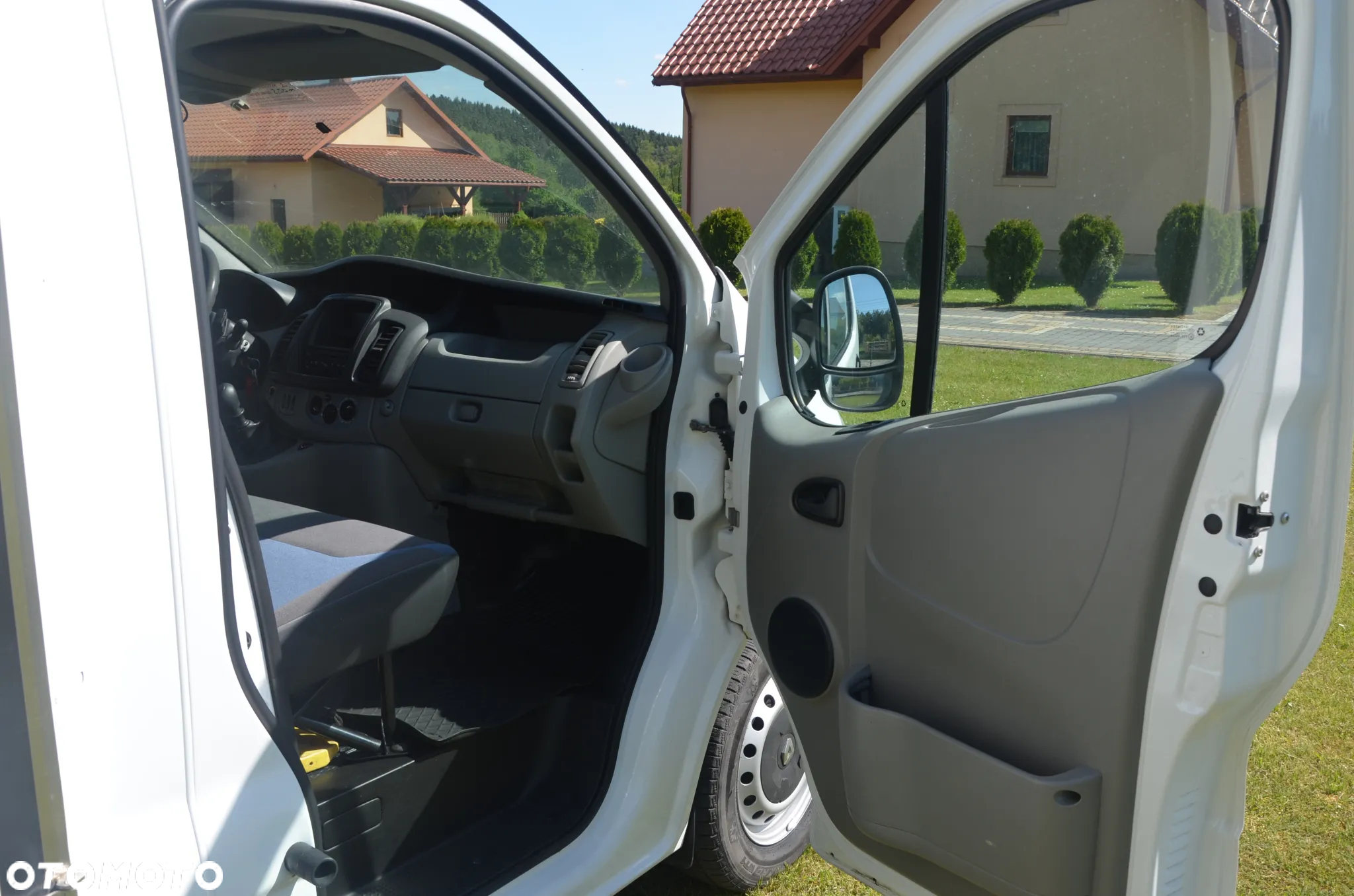 Renault Trafic - 20
