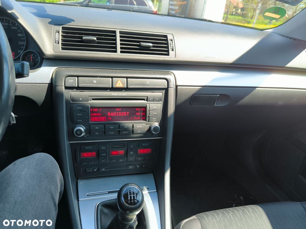 Audi A4 Avant 1.8T - 21