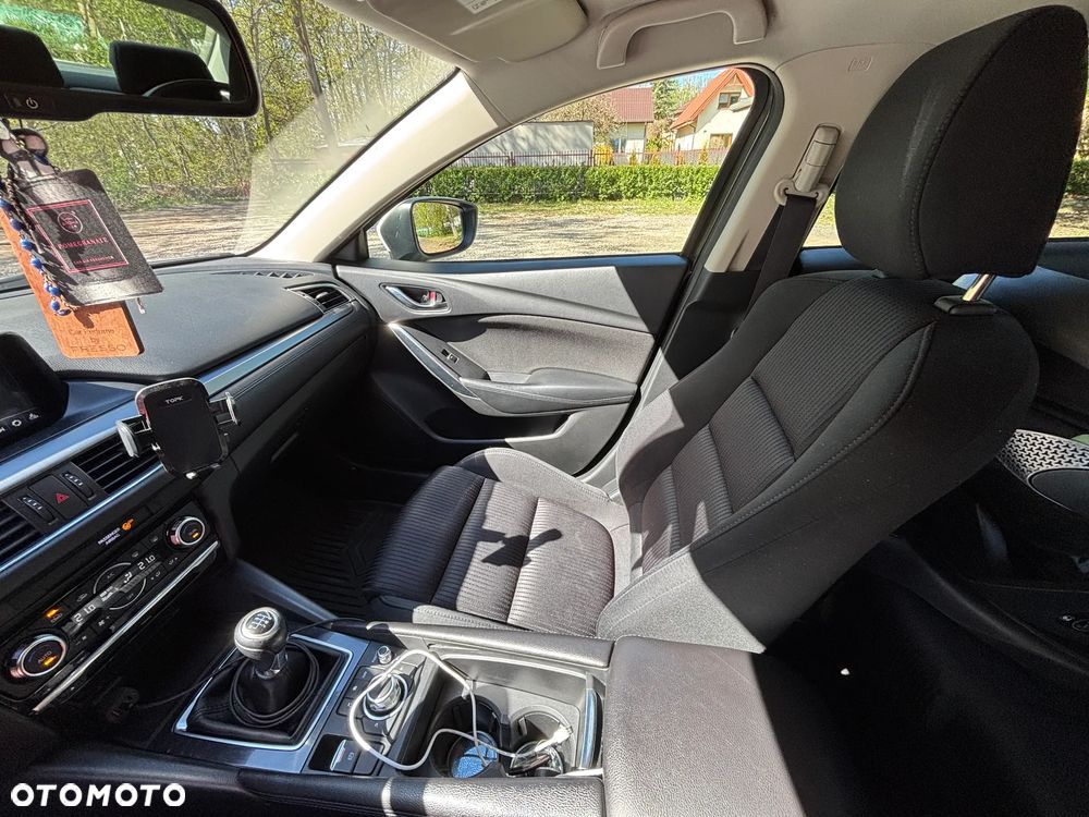 Mazda 6 2.0 Skybusiness - 23