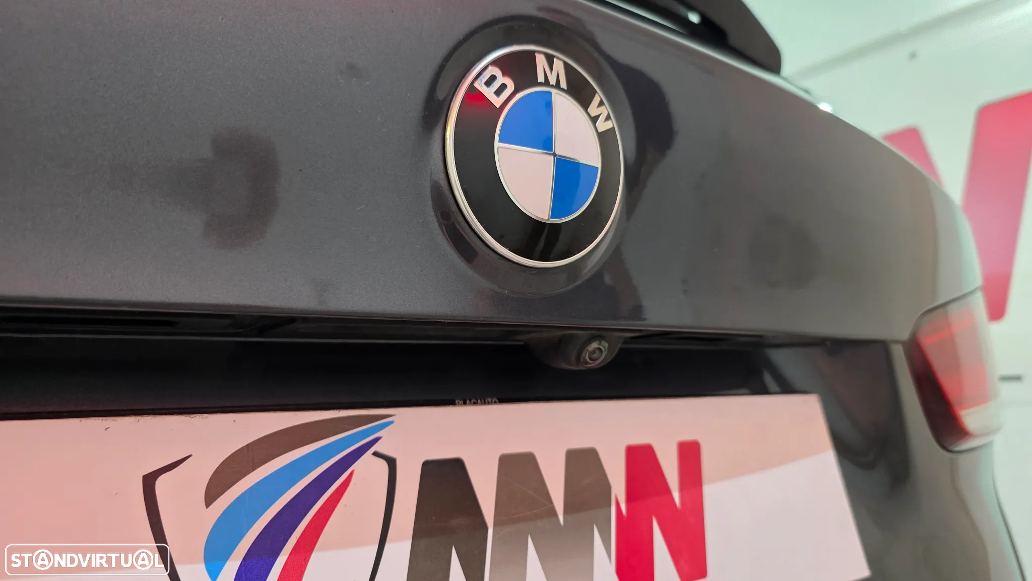 BMW X1 16 d sDrive Auto Line Sport - 13