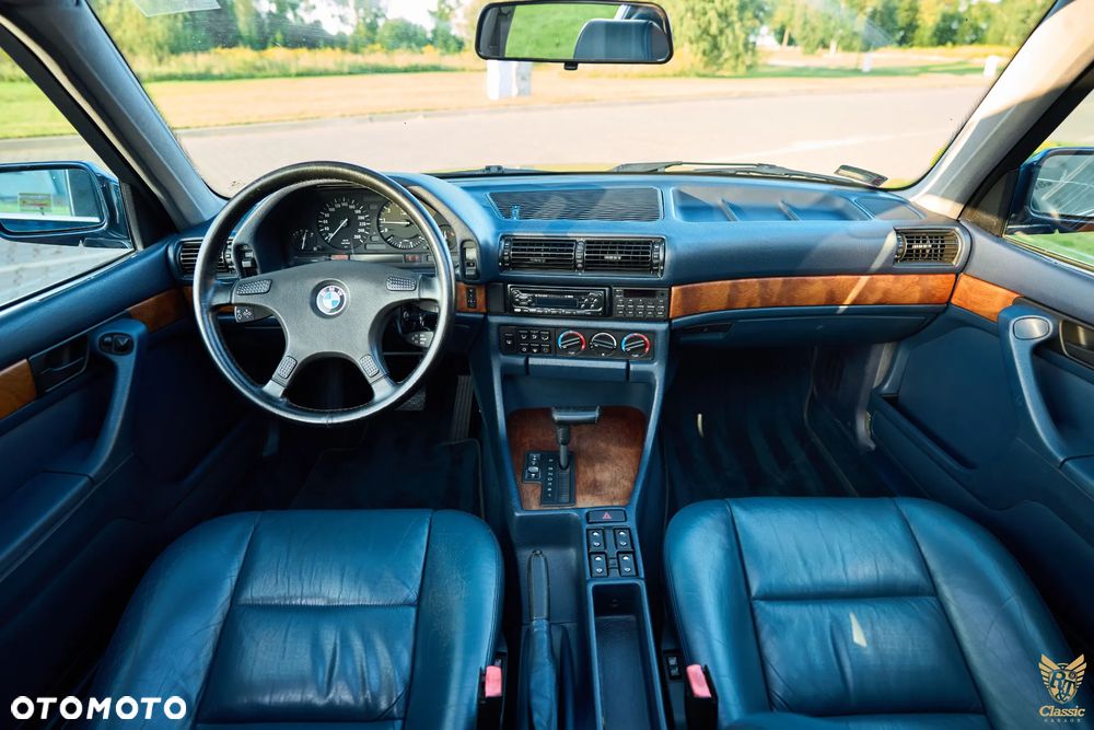 BMW Seria 7 - 24